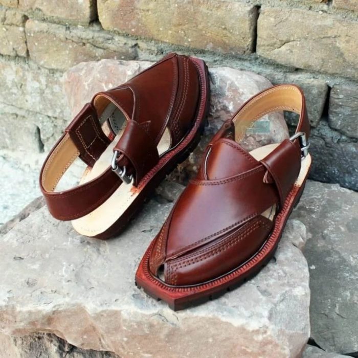 Nowrozi Master Premium Chappal